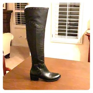 Over the knee leather boots